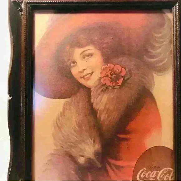 Coca  Cola collectible pair. - Picture 2 of 7